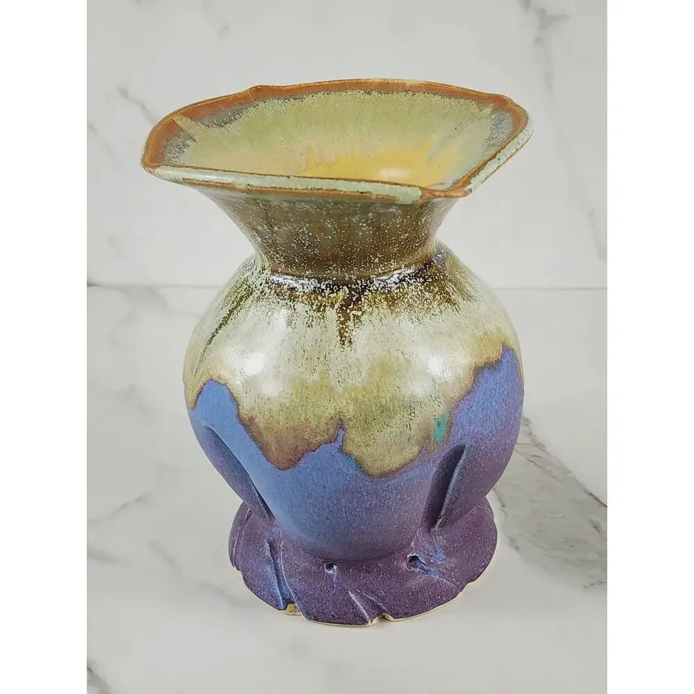 Vase Art Pottery Height 7
